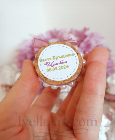 Ангелче в стъкленица подарък за гости в пепел от рози