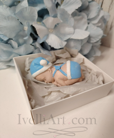 Спящо бебе подарък за гости  в синьо