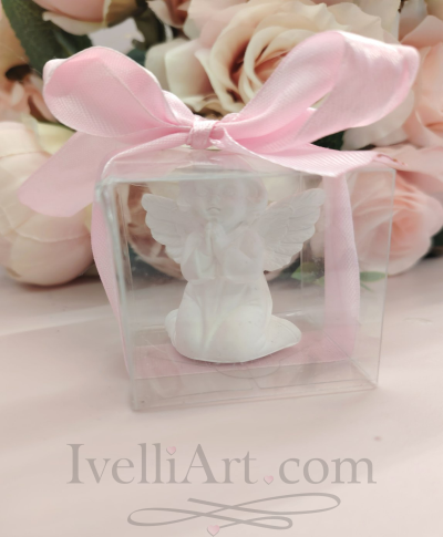 Молещо се ангелче подаръче за гости 